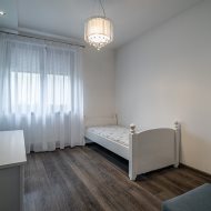 Dom na sprzedaż