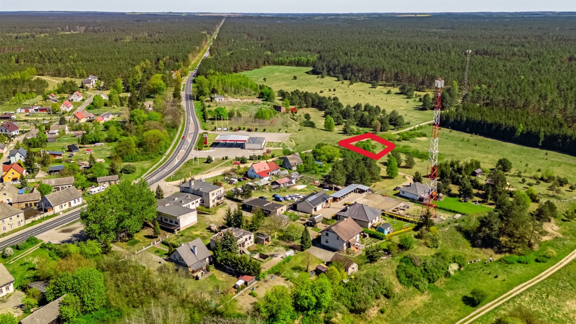 Działka na sprzedaż