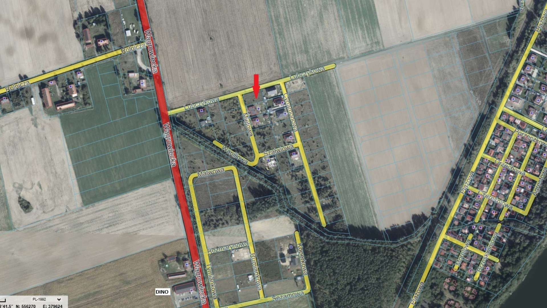 Działka na sprzedaż