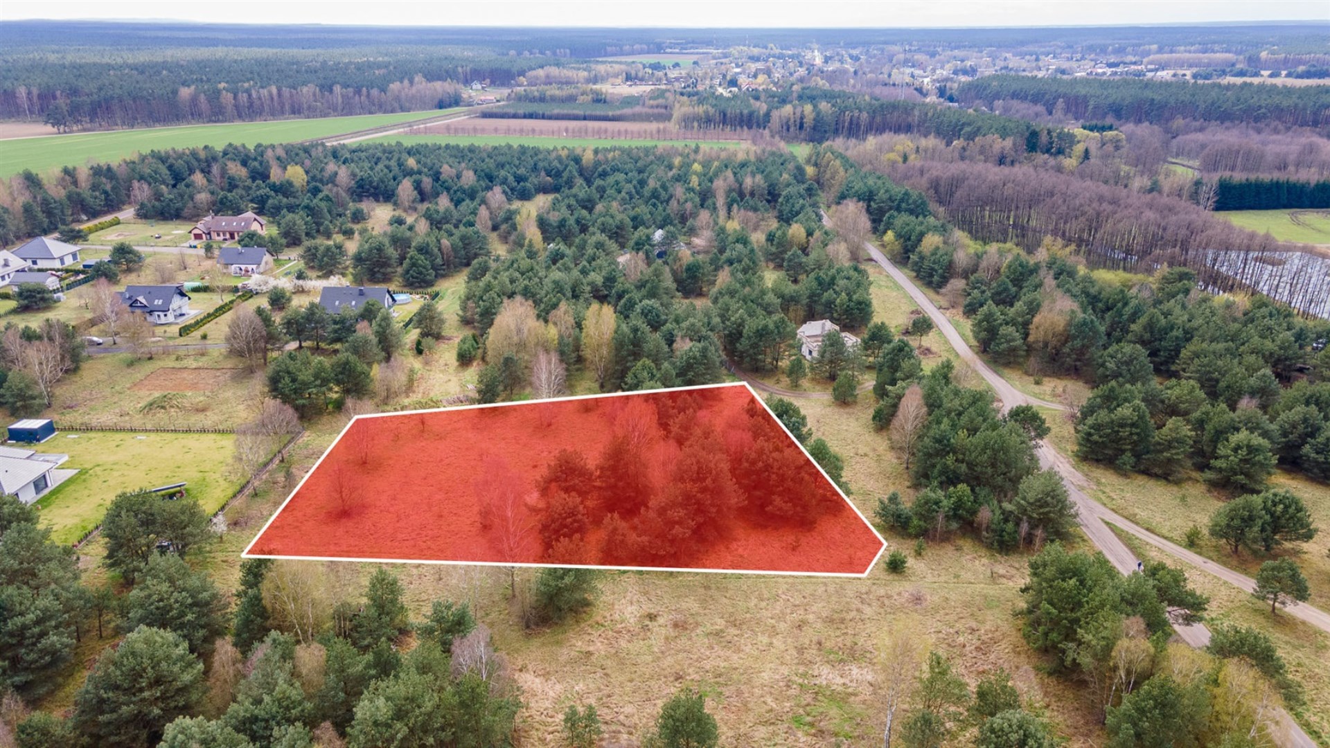 Działka na sprzedaż