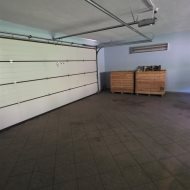 Dom na sprzedaż