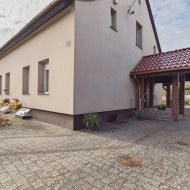 Dom na sprzedaż